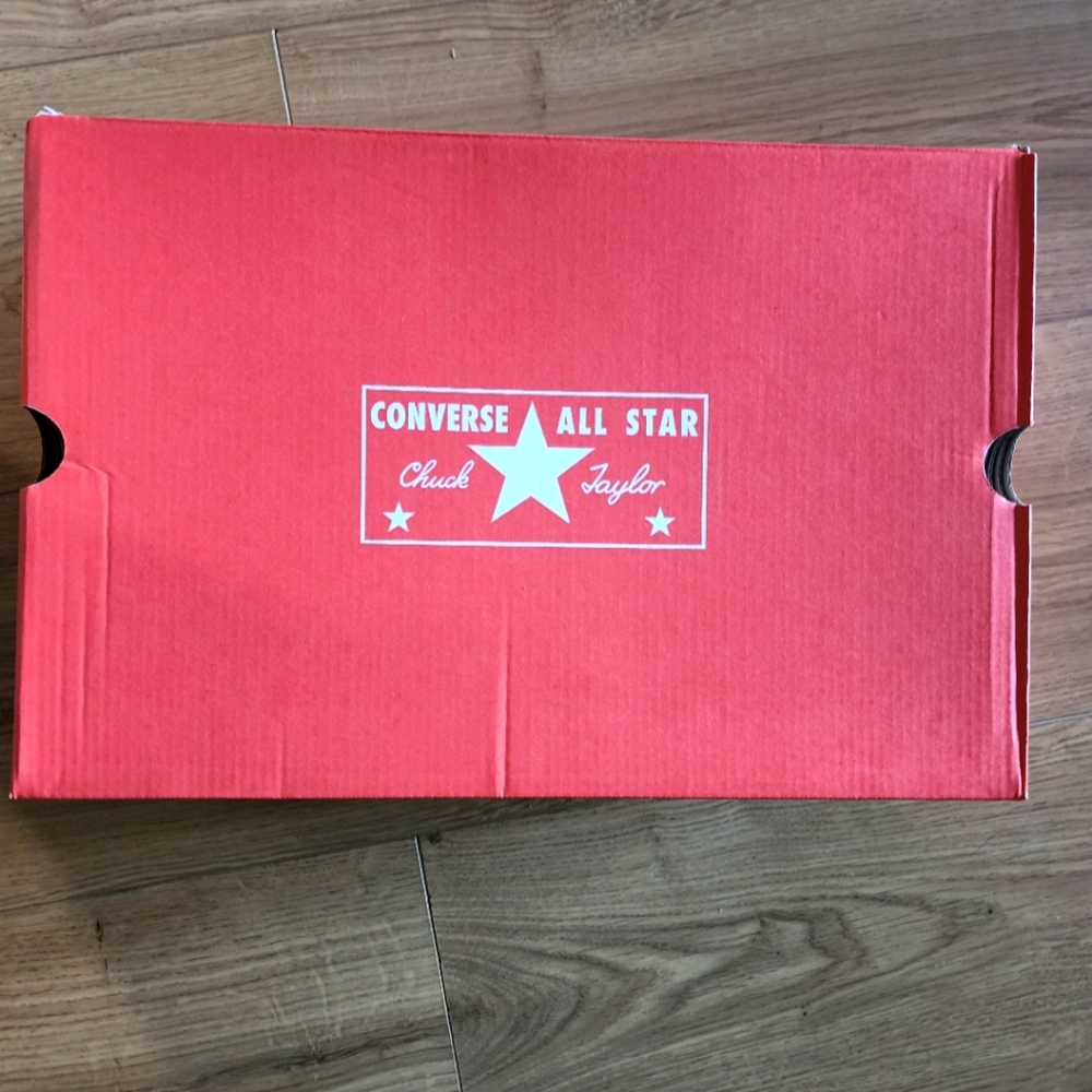 Chuck 70 De Luxe Squared (Never Worn)